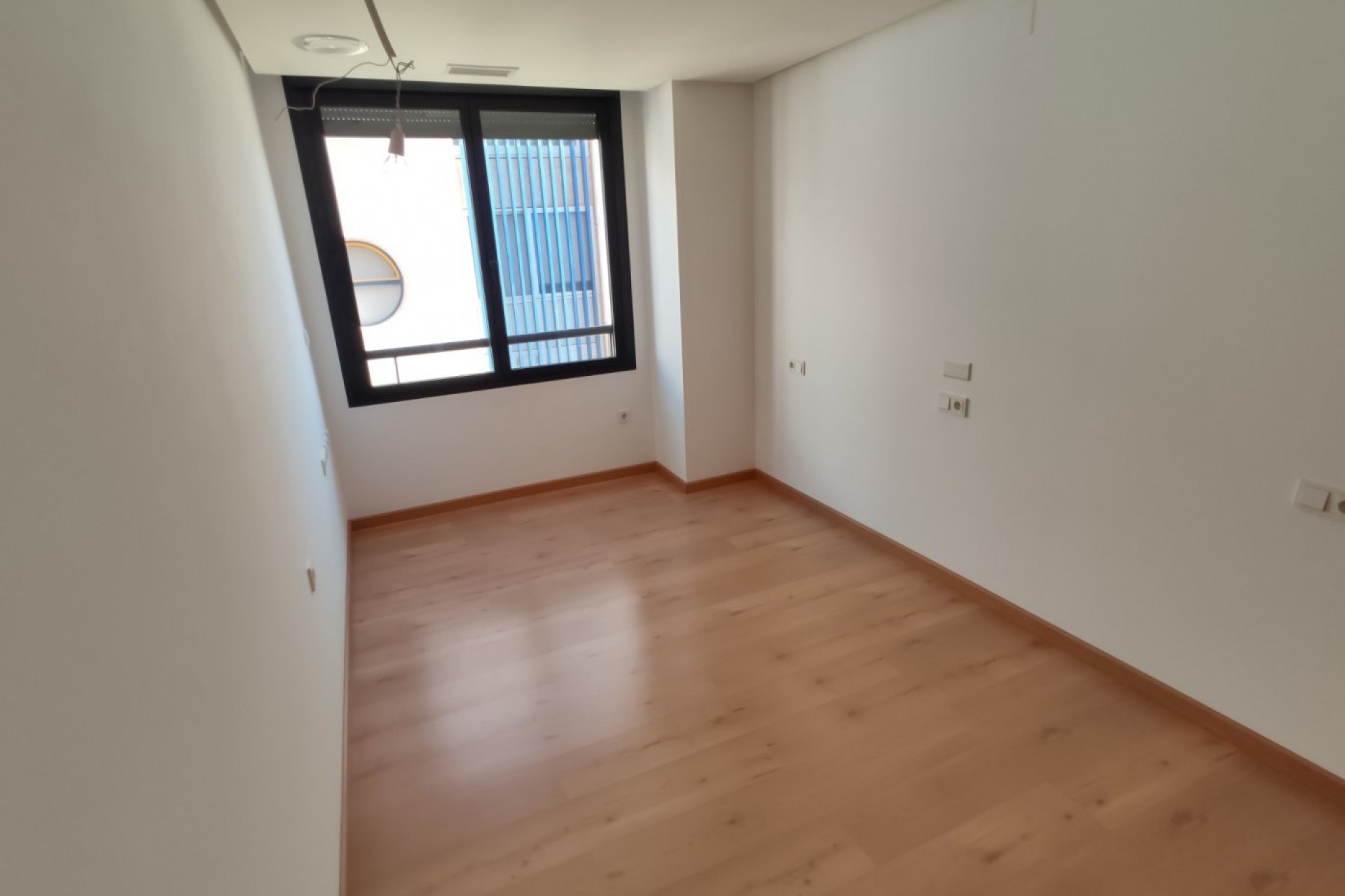 Resale - Apartment -
Torrevieja - Puerto