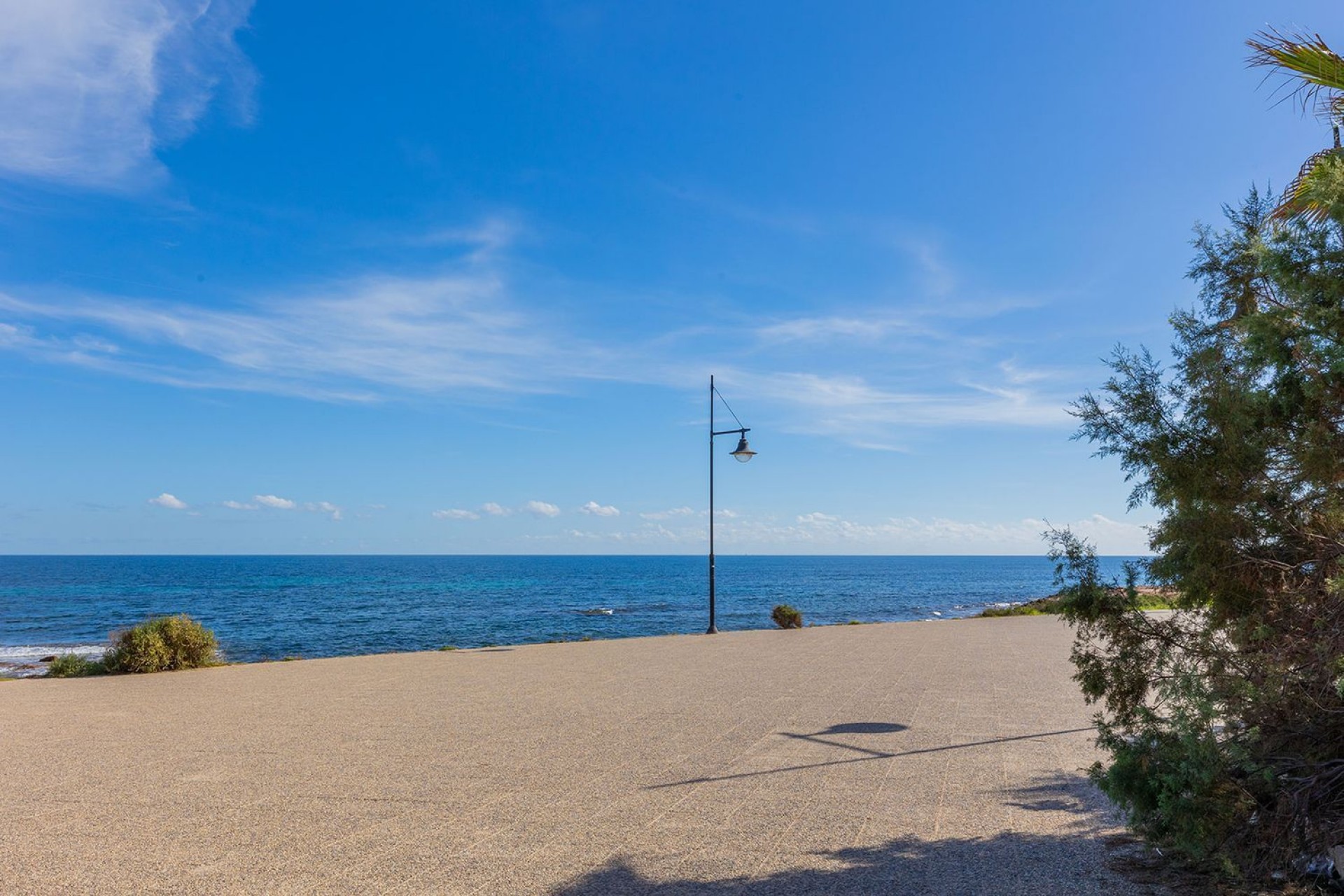 Resale - Apartment -
Torrevieja - Punta Prima