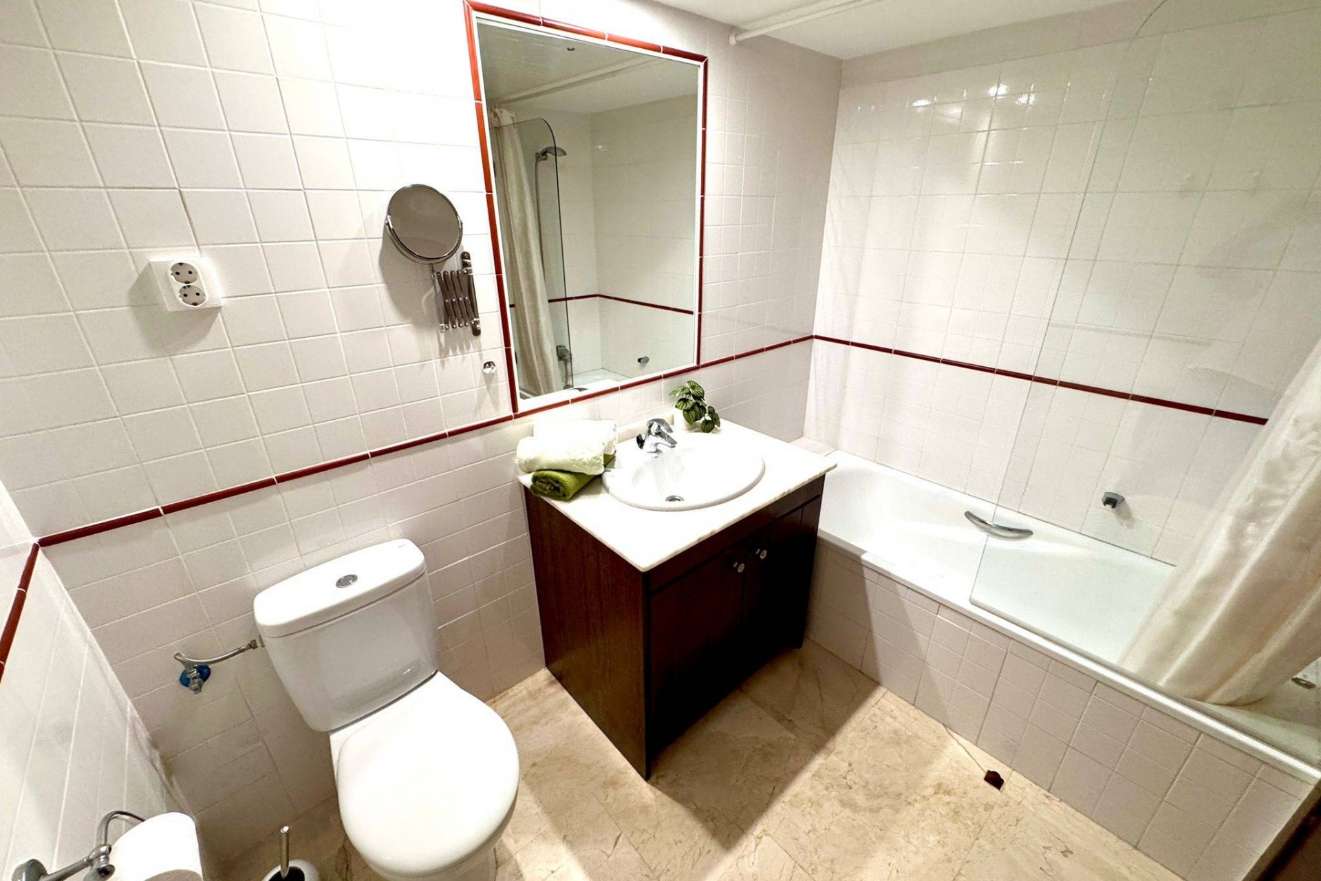 Resale - Apartment -
Torrevieja - Punta Prima