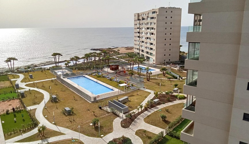 Resale - Apartment -
Torrevieja - Punta Prima