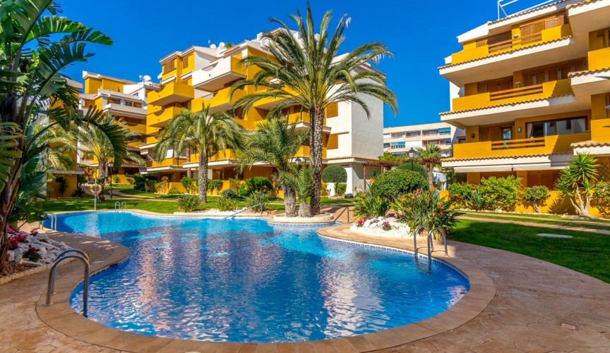 Resale - Apartment -
Torrevieja - Punta Prima