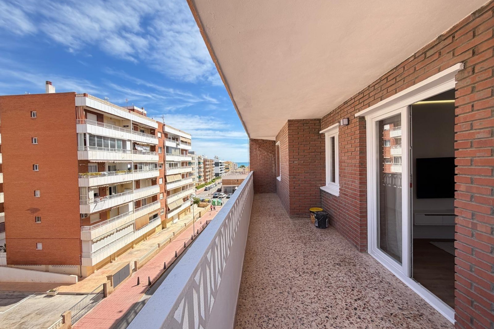 Resale - Apartment -
Torrevieja - Punta Prima