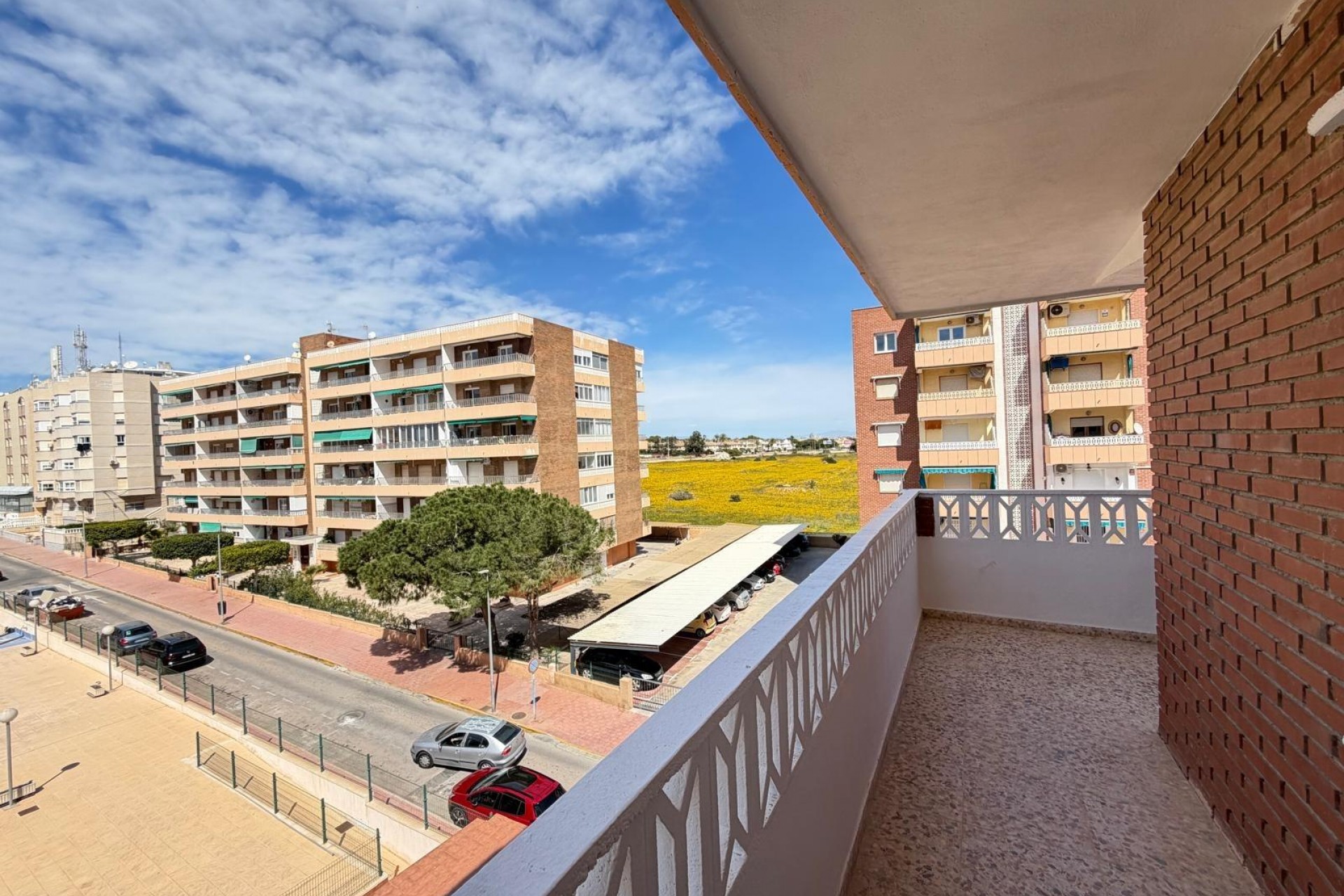 Resale - Apartment -
Torrevieja - Punta Prima