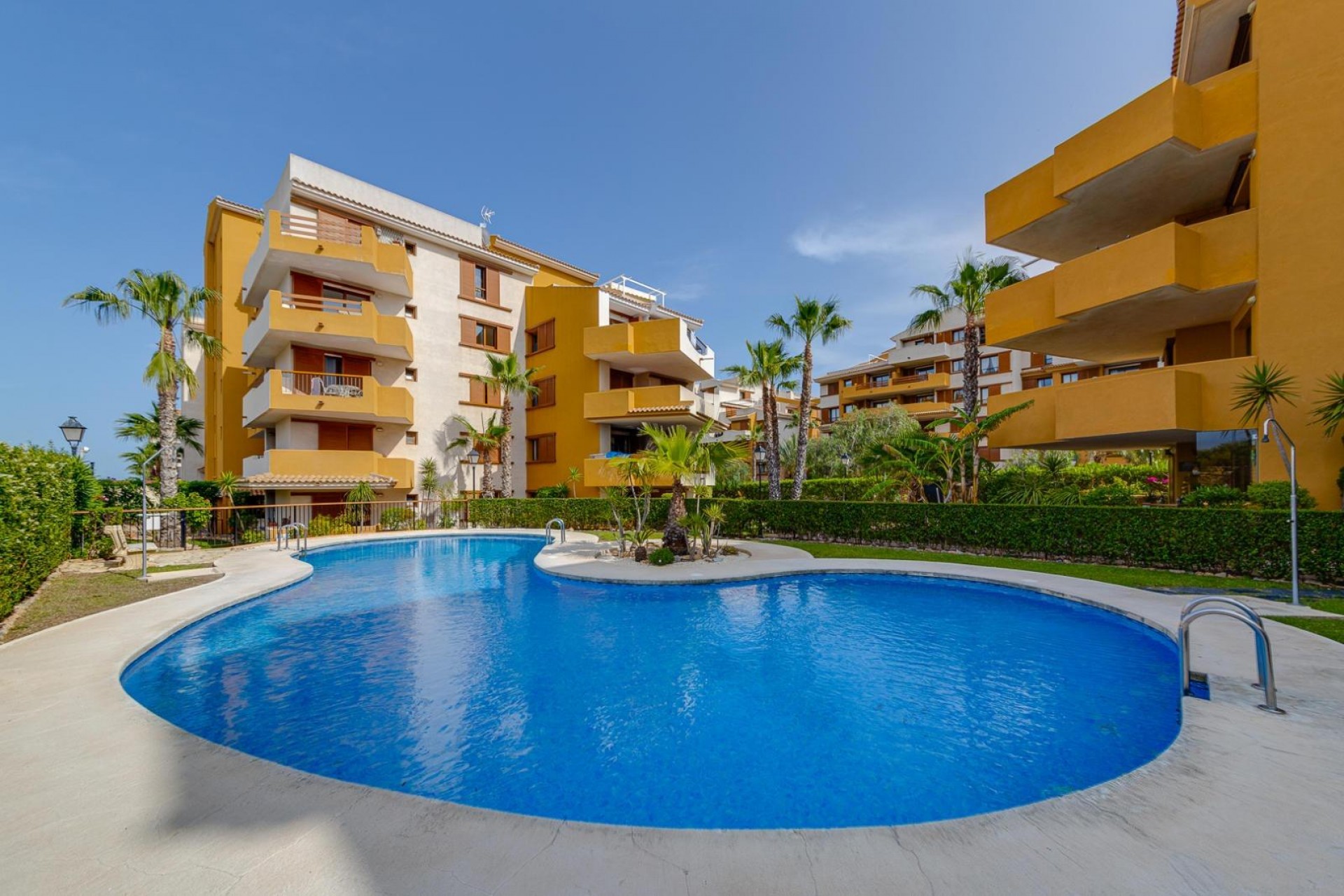Resale - Apartment -
Torrevieja - Punta Prima