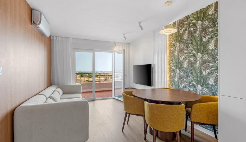 Resale - Apartment -
Torrevieja - Punta Prima