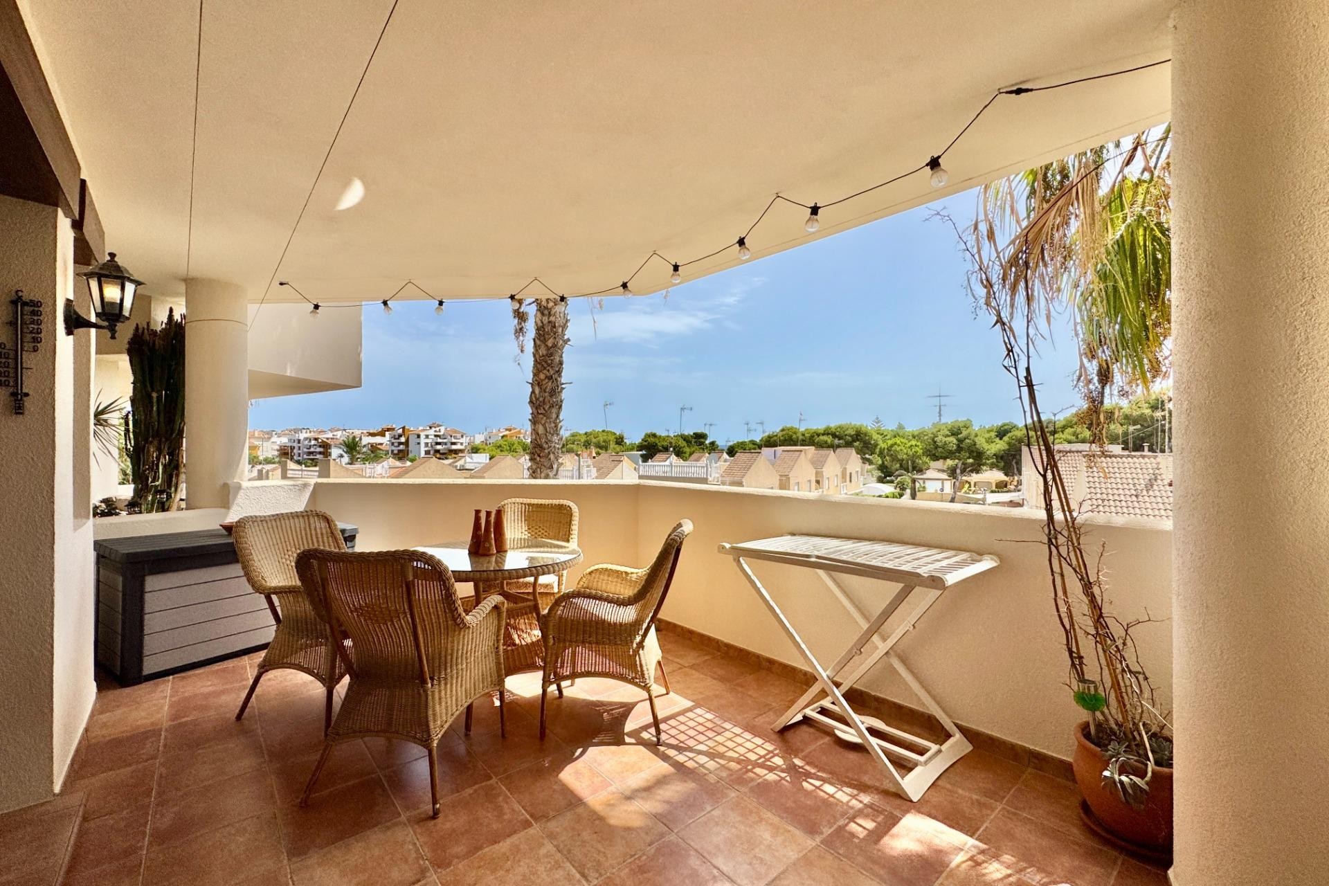 Resale - Apartment -
Torrevieja - Punta Prima
