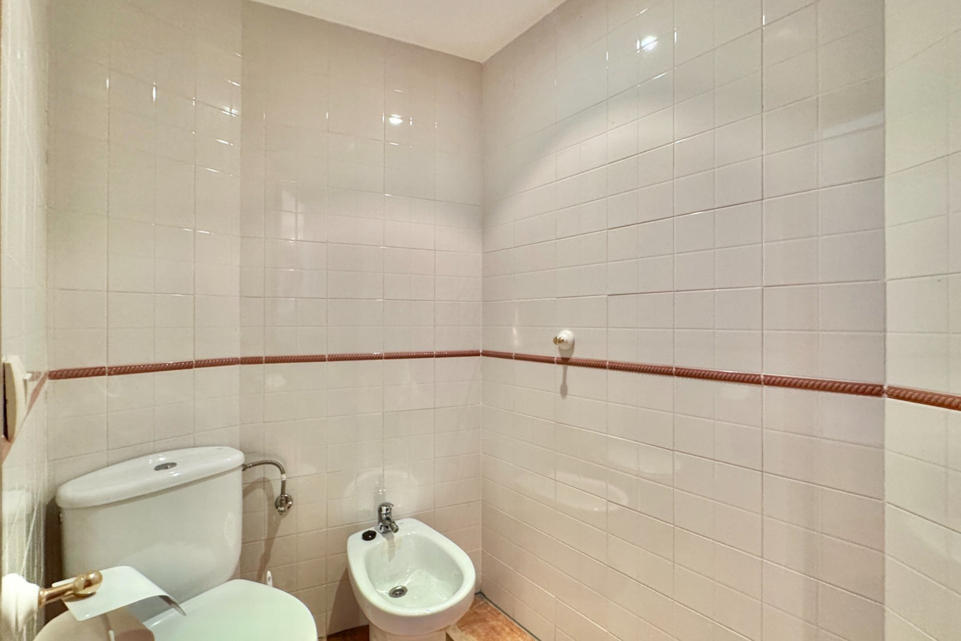 Resale - Apartment -
Torrevieja - Punta Prima