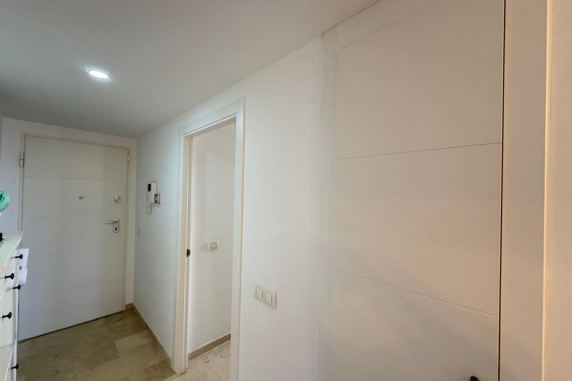 Resale - Apartment -
Torrevieja - Punta Prima