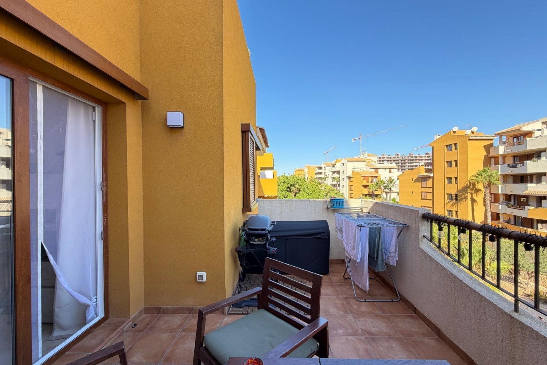 Resale - Apartment -
Torrevieja - Punta Prima