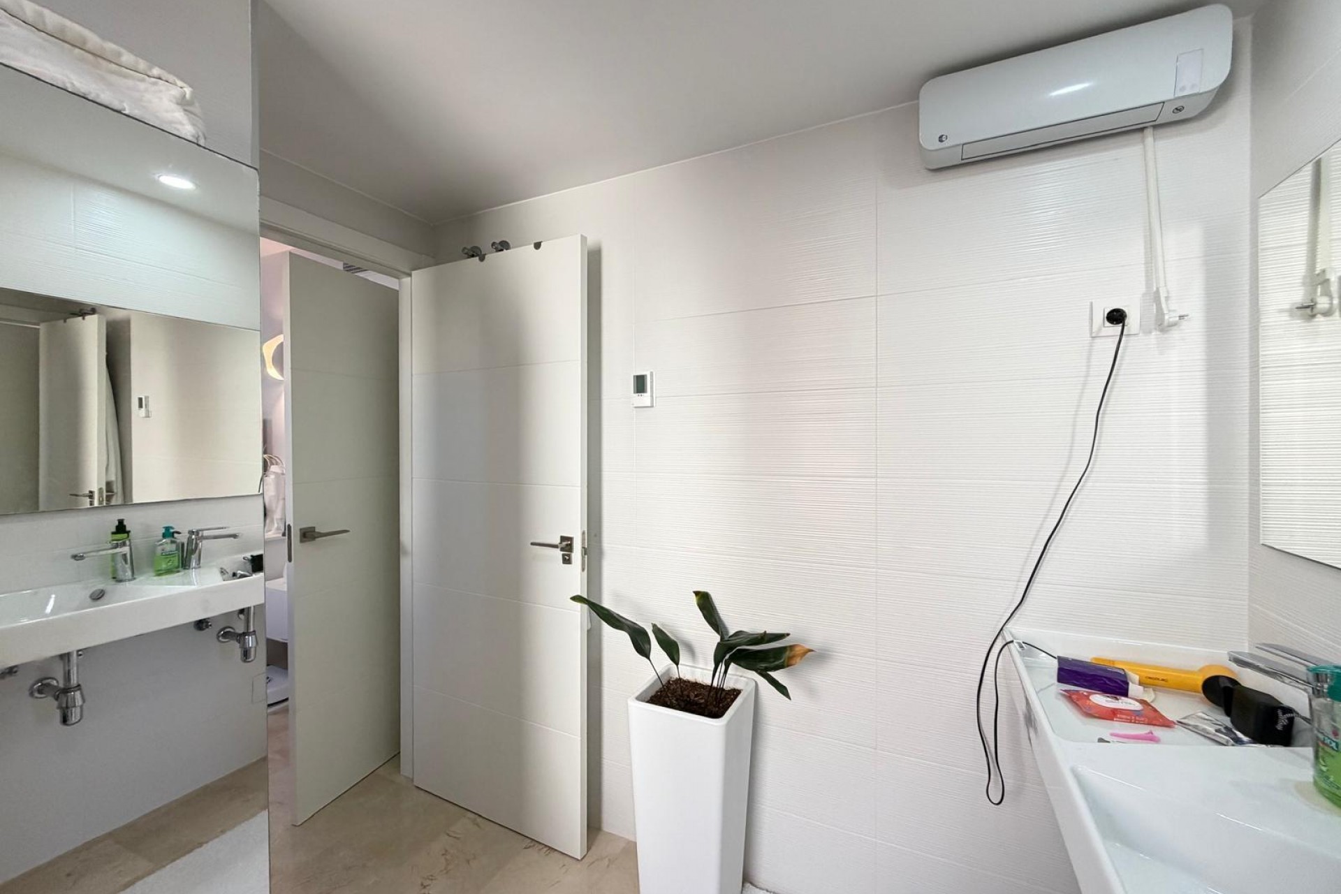 Resale - Apartment -
Torrevieja - Punta Prima