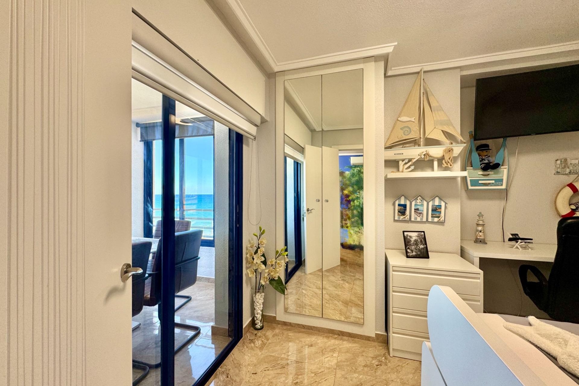 Resale - Apartment -
Torrevieja - Torre La Mata