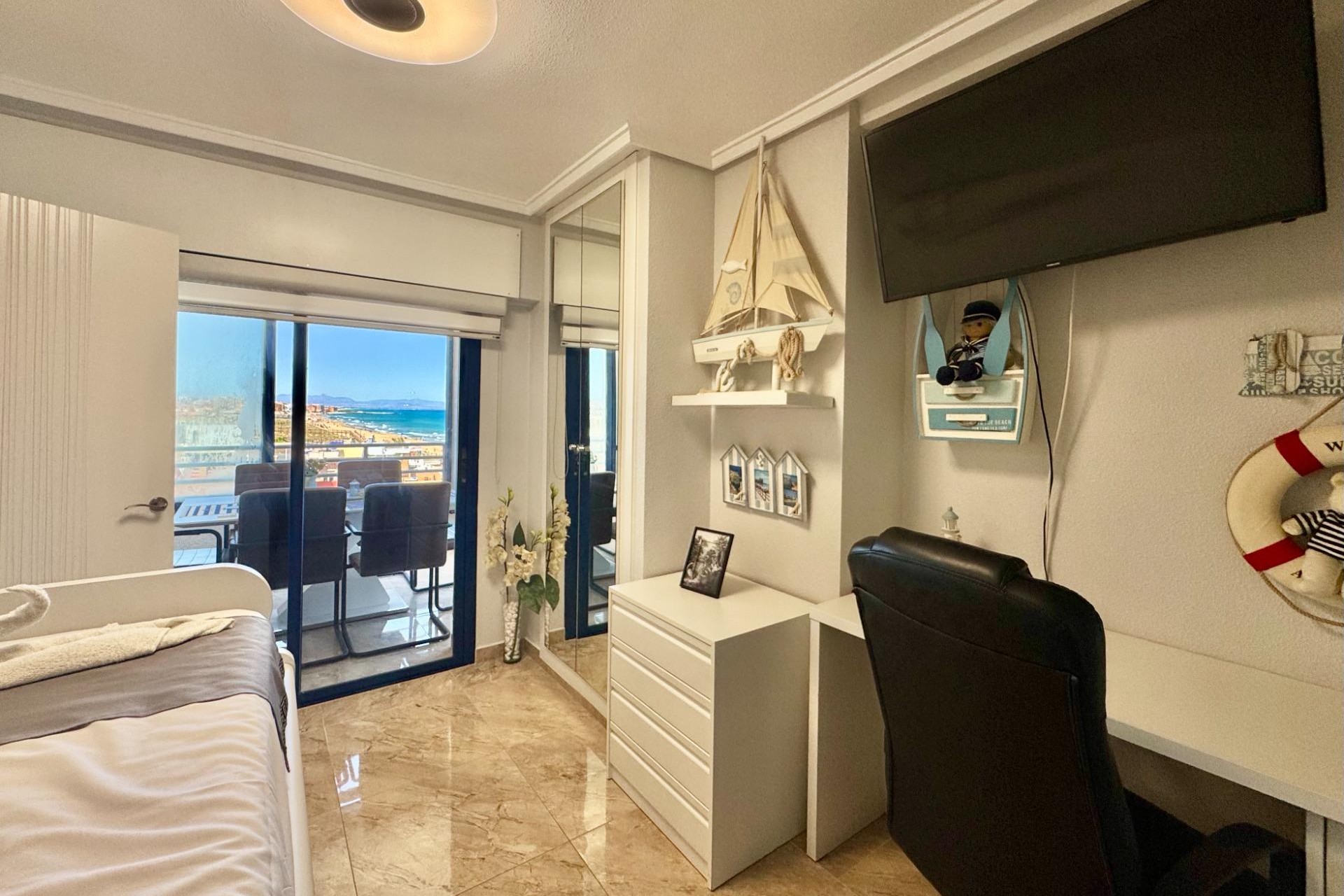 Resale - Apartment -
Torrevieja - Torre La Mata