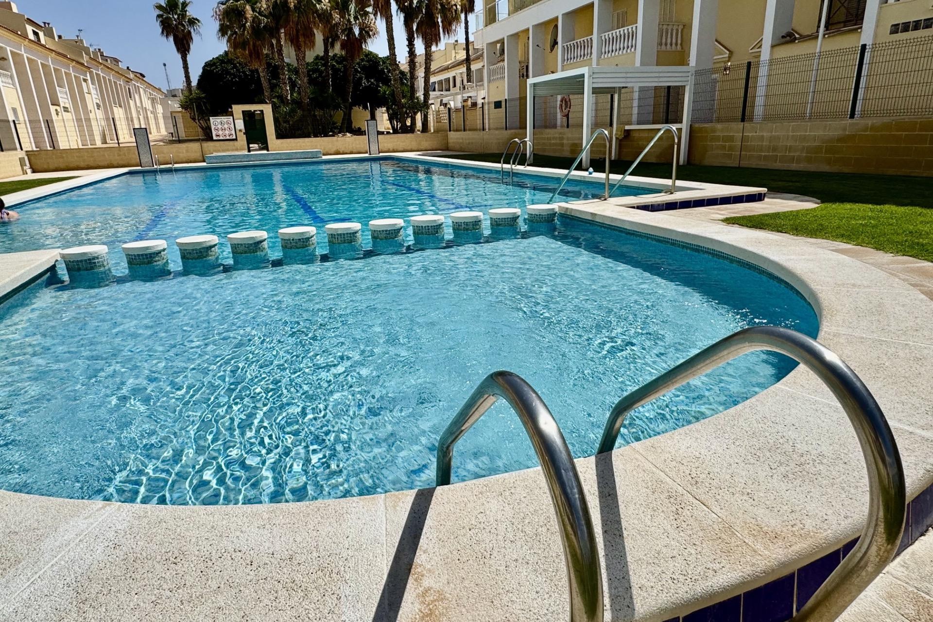 Resale - Apartment -
Torrevieja - Torreblanca