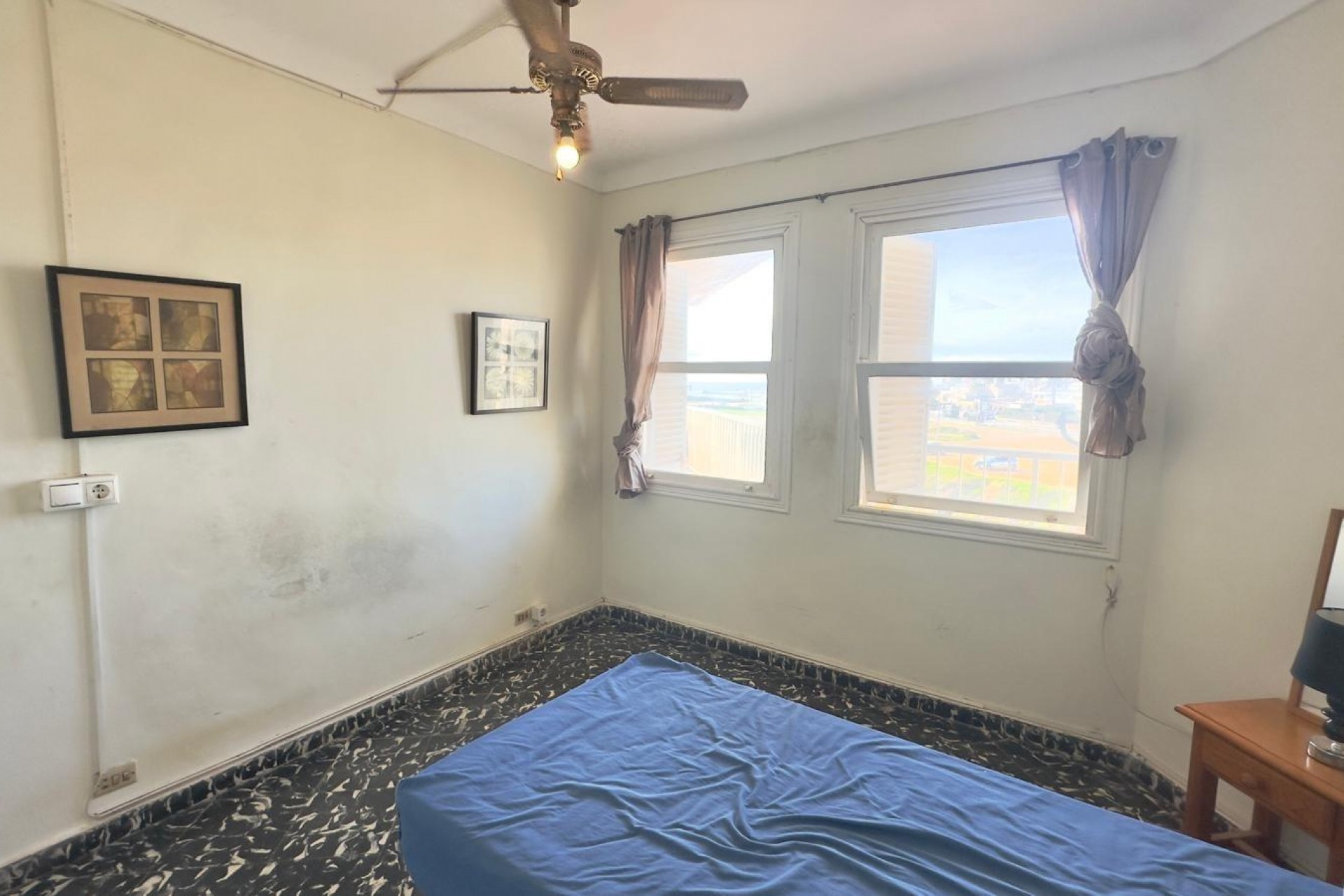 Resale - Apartment -
Torrevieja - Zona Los Frutales