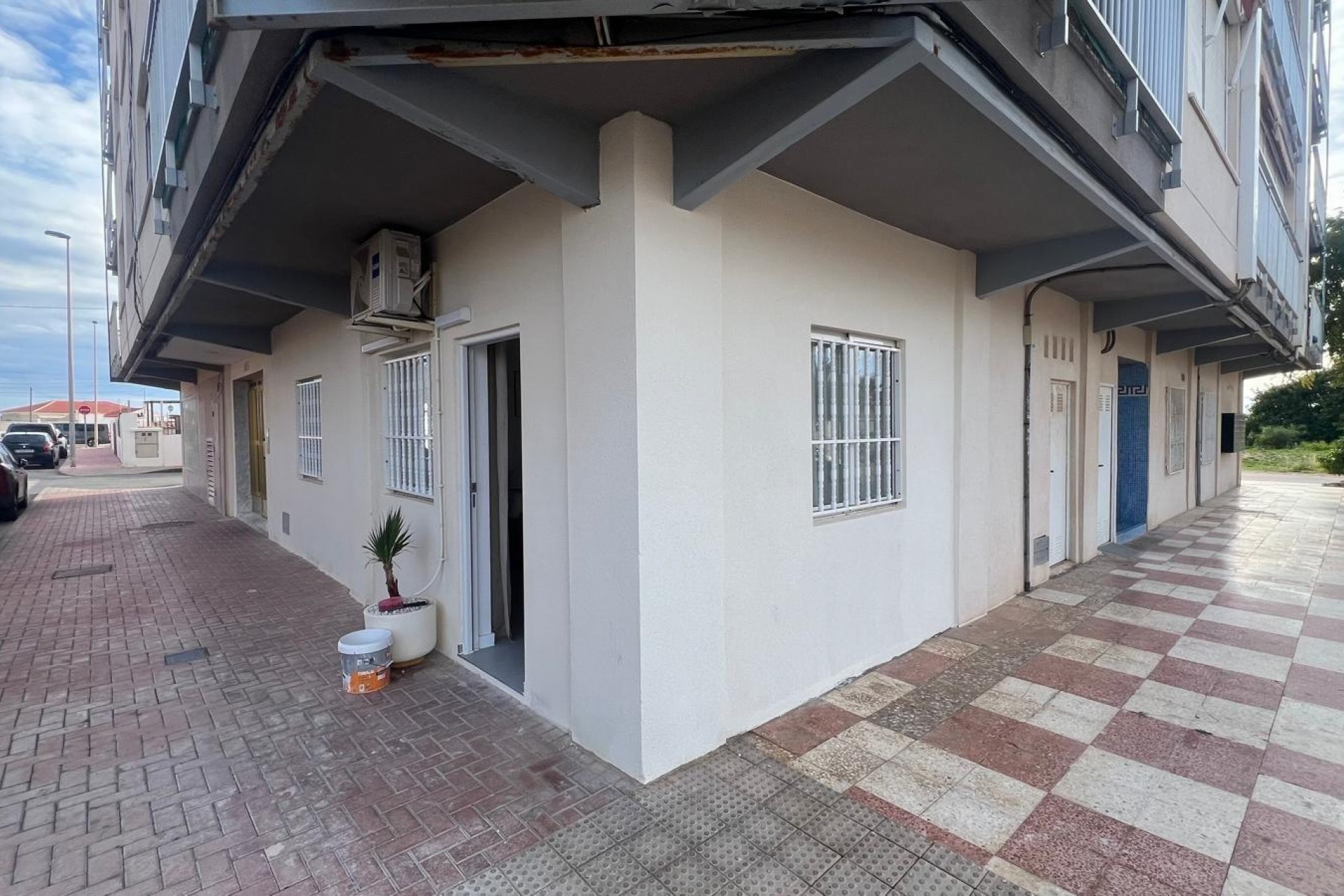 Resale - Apartment -
Torrevieja - Zona Los Frutales