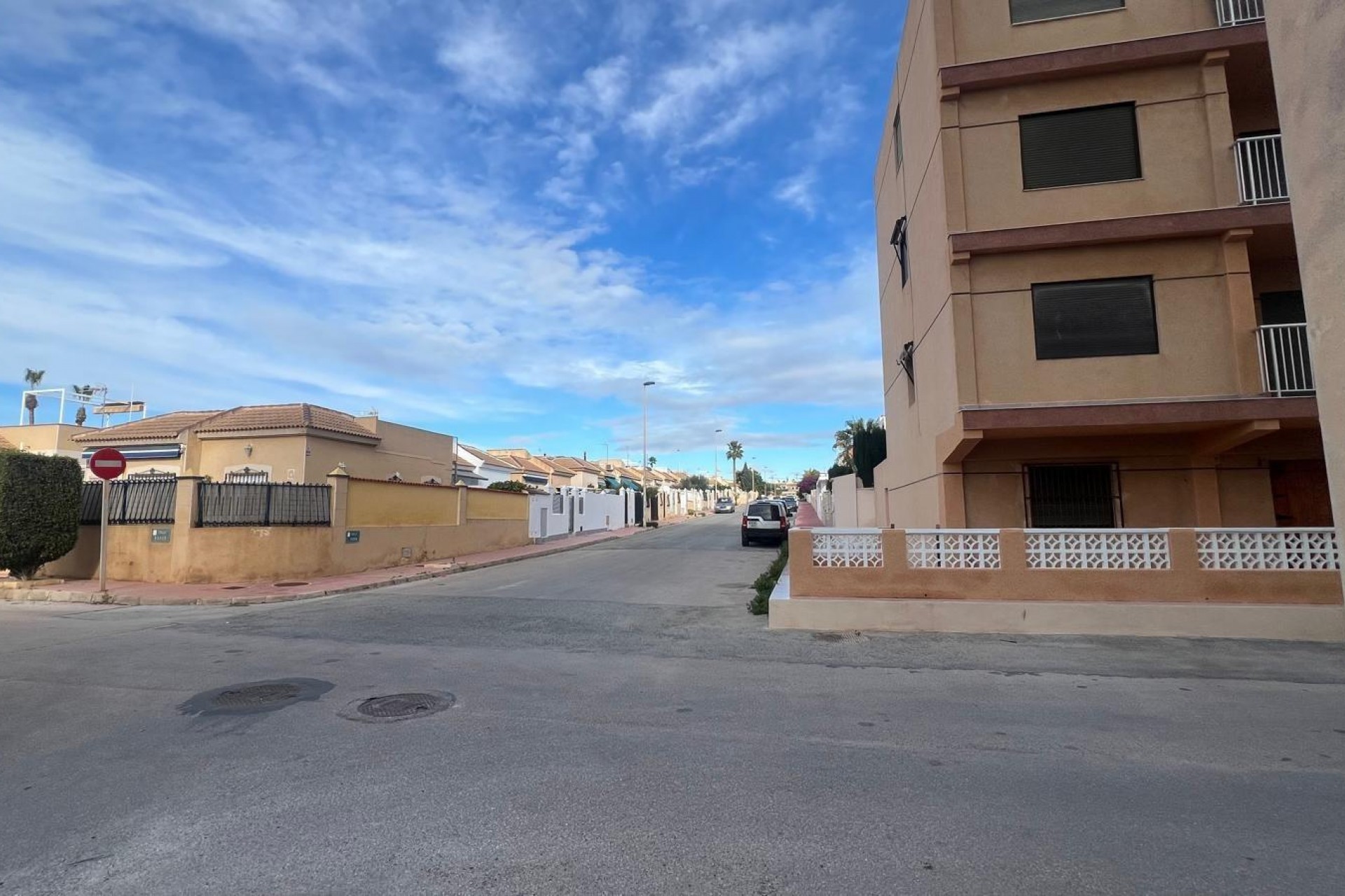 Resale - Apartment -
Torrevieja - Zona Los Frutales