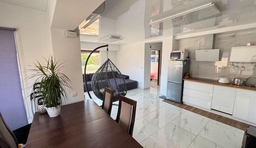Resale - Apartment -
Torrevieja - Zona Los Frutales