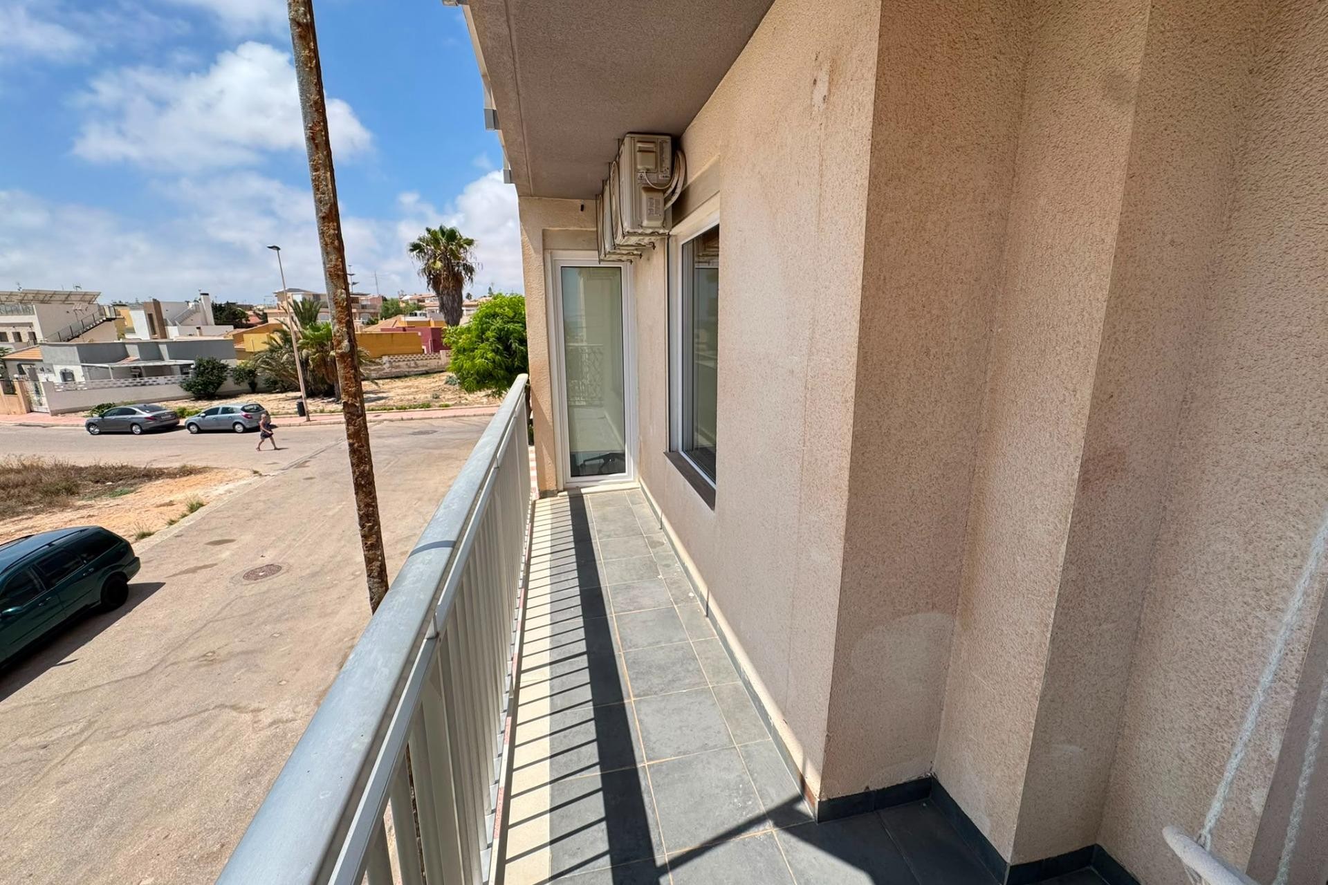 Resale - Apartment -
Torrevieja - Zona Los Frutales
