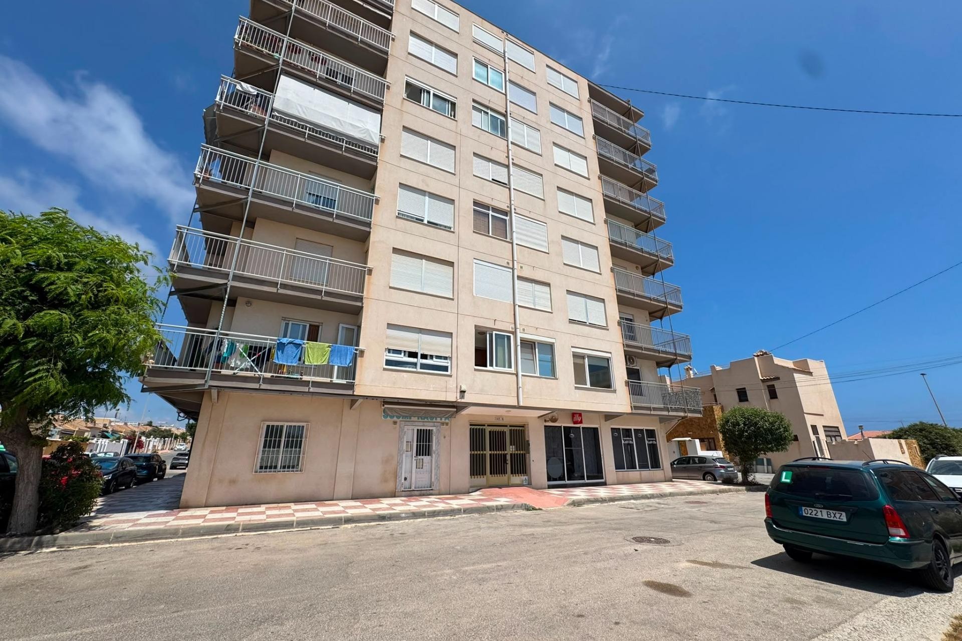 Resale - Apartment -
Torrevieja - Zona Los Frutales