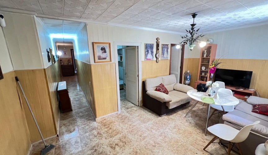 Resale - Apartment -
Torrevieja