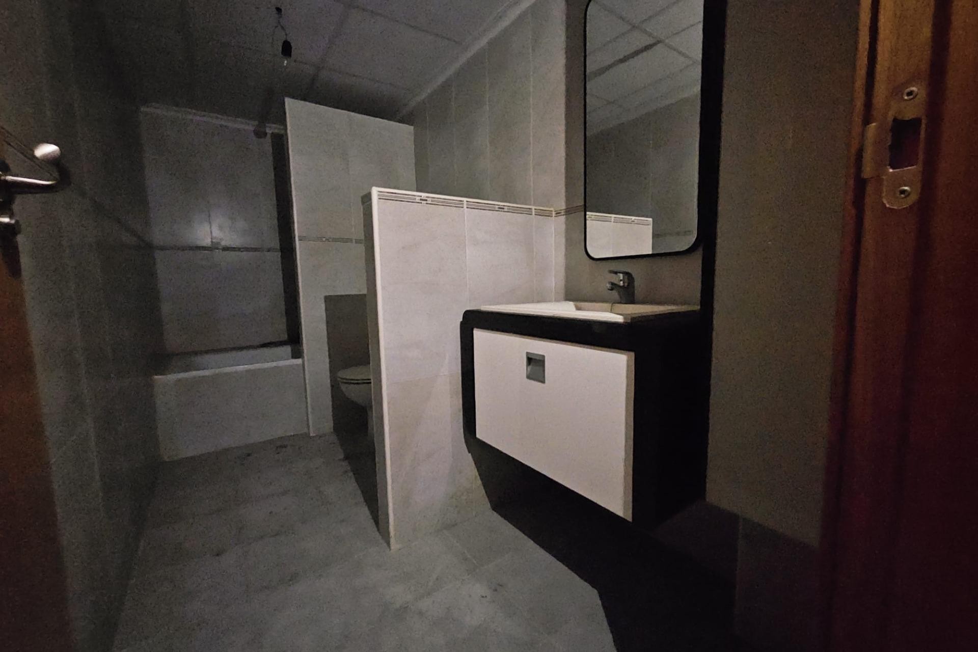 Resale - Apartment -
Torrevieja