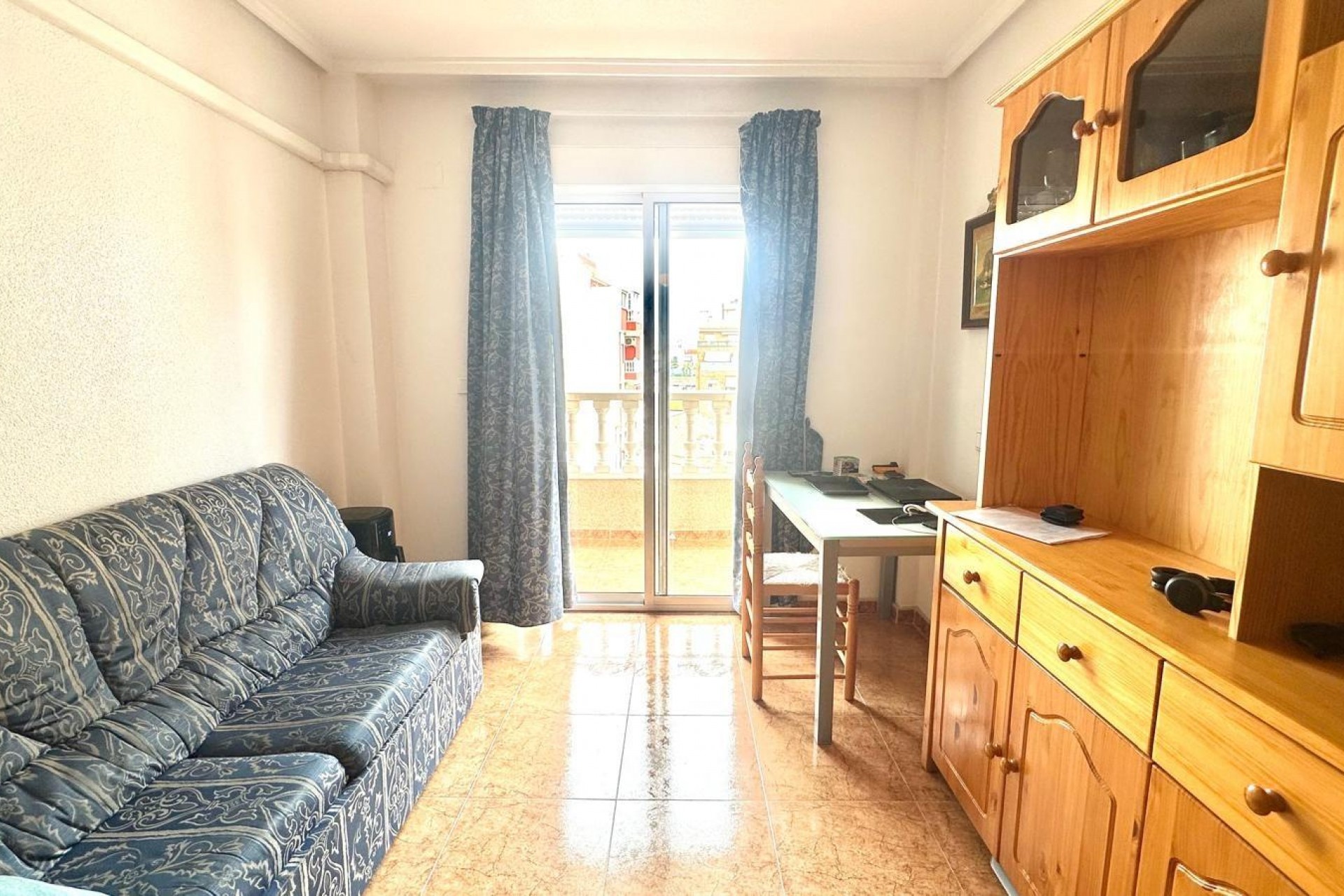 Resale - Apartment -
Torrevieja