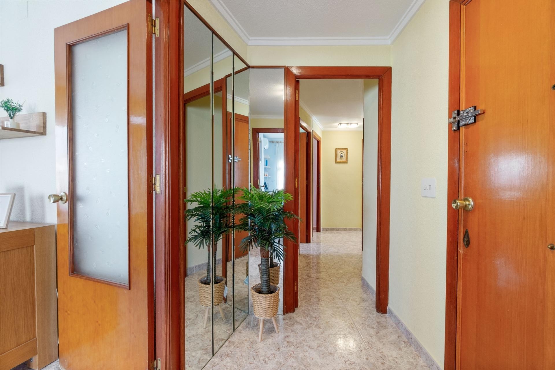 Resale - Apartment -
Torrevieja