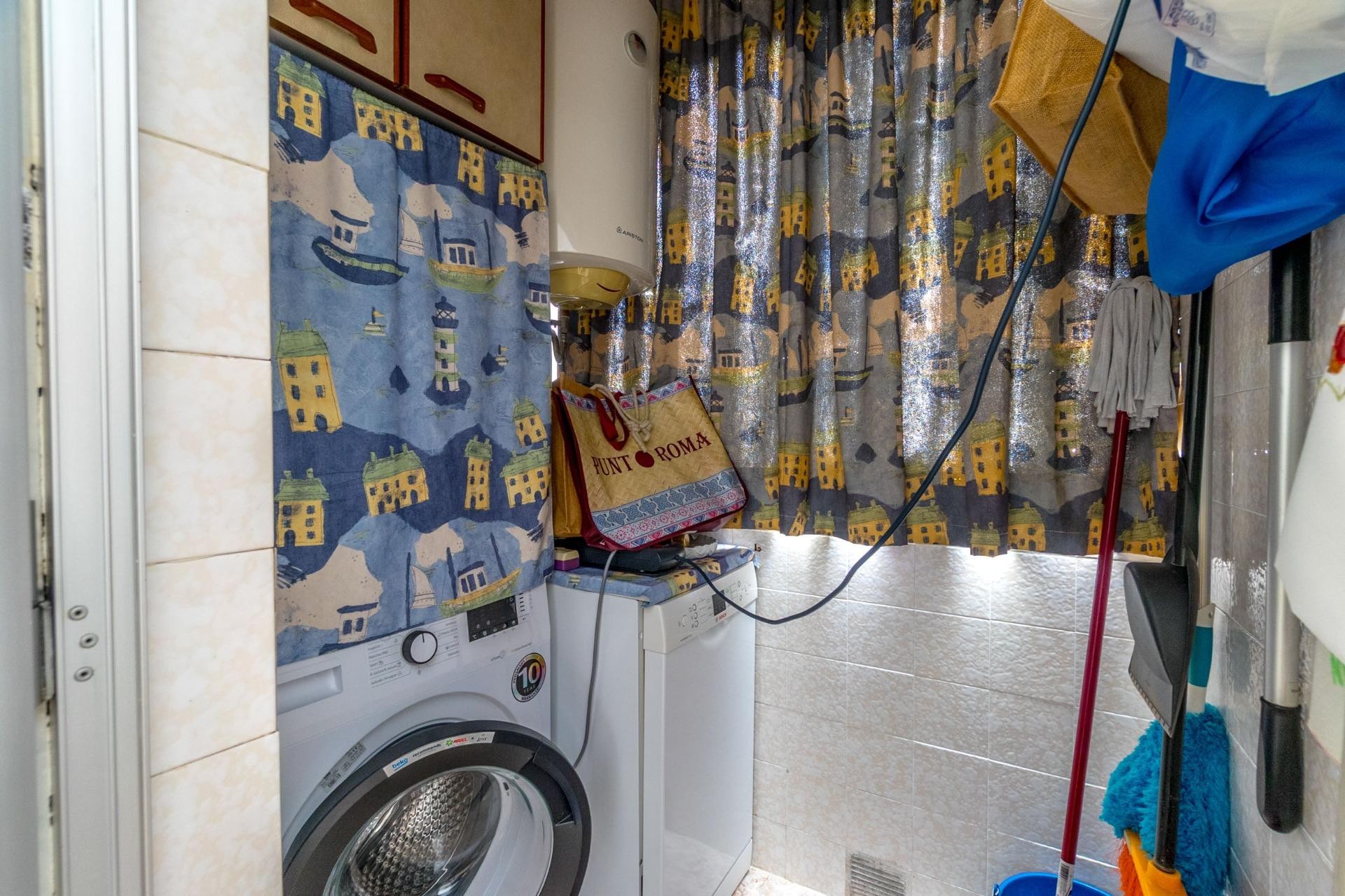 Resale - Apartment -
Torrevieja