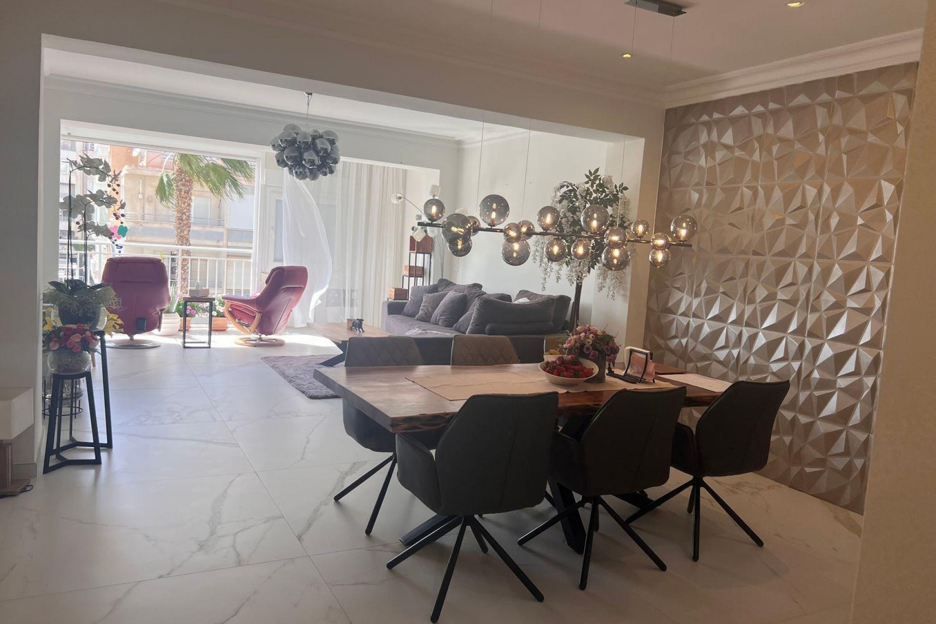 Resale - Apartment -
Torrevieja