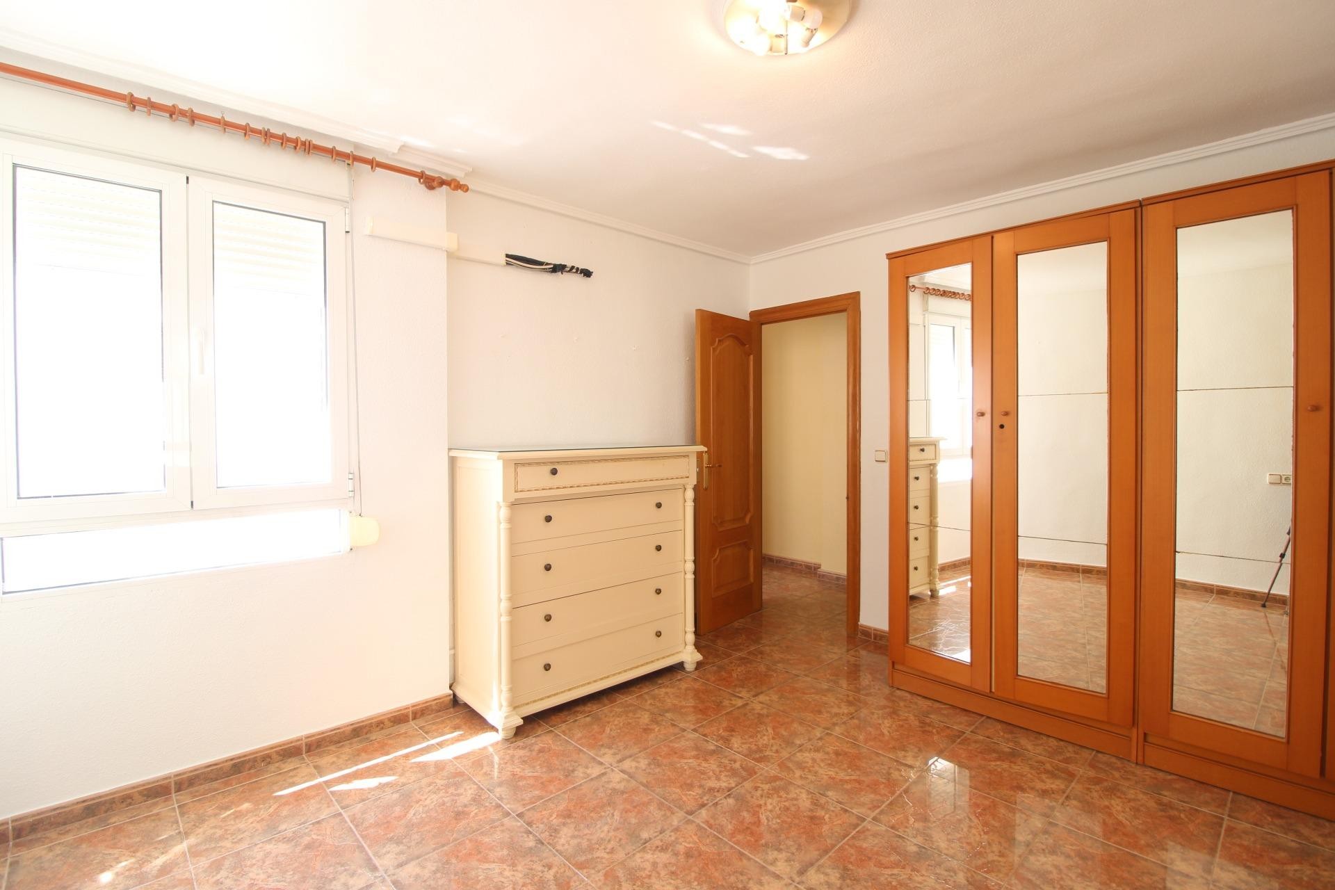 Resale - Apartment -
Torrevieja