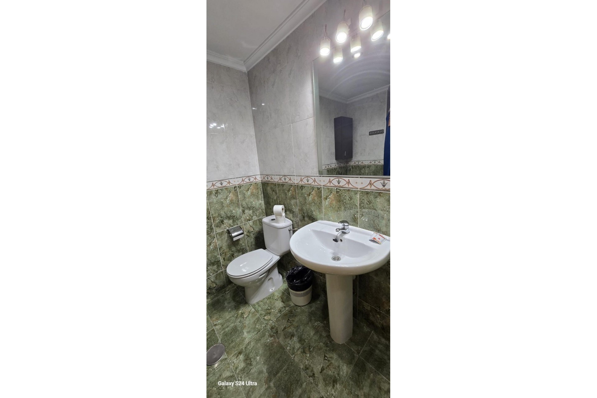 Resale - Apartment -
Torrevieja