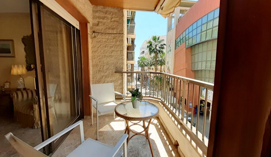 Resale - Apartment -
Torrevieja