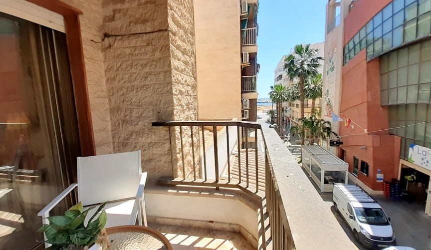 Resale - Apartment -
Torrevieja