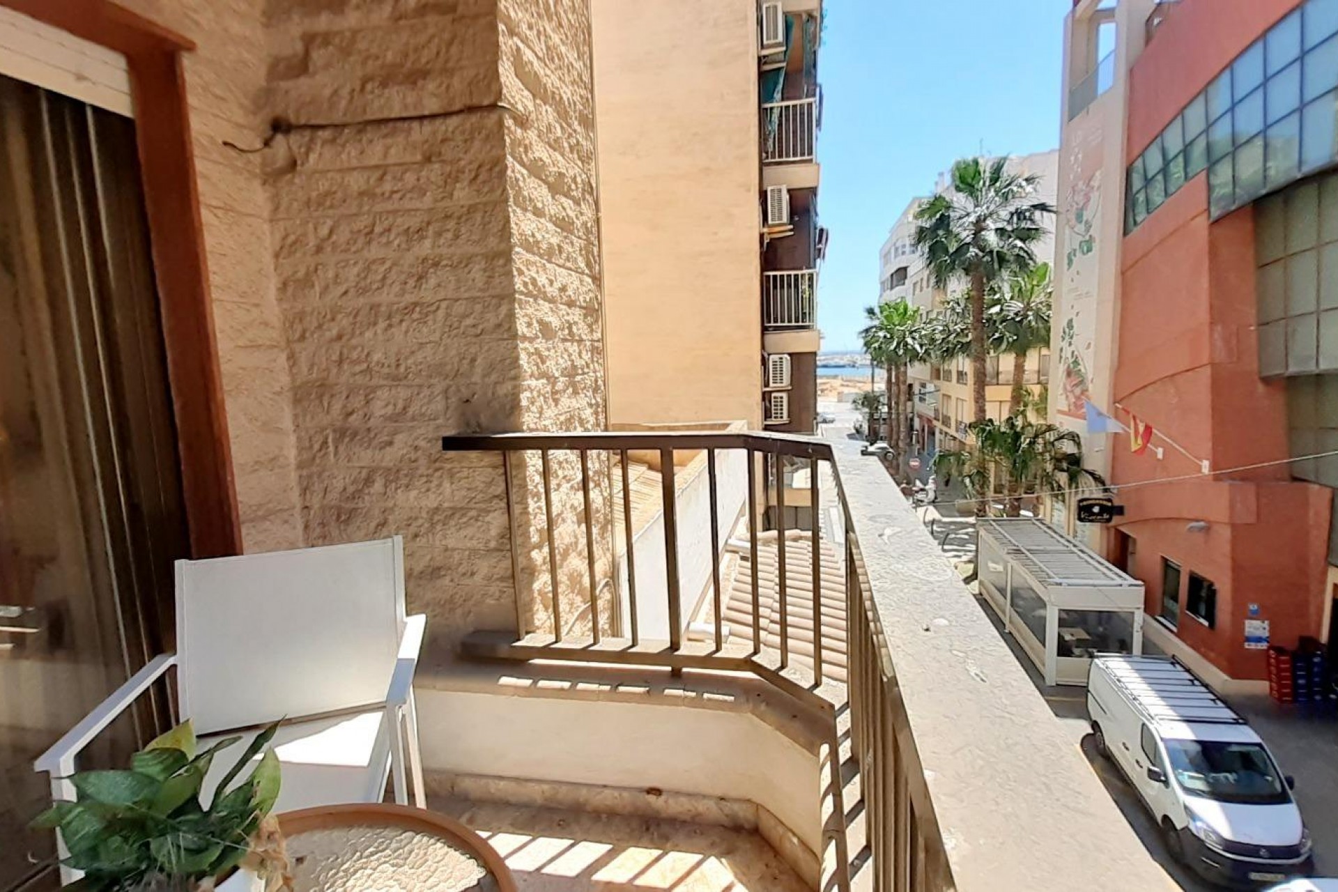 Resale - Apartment -
Torrevieja
