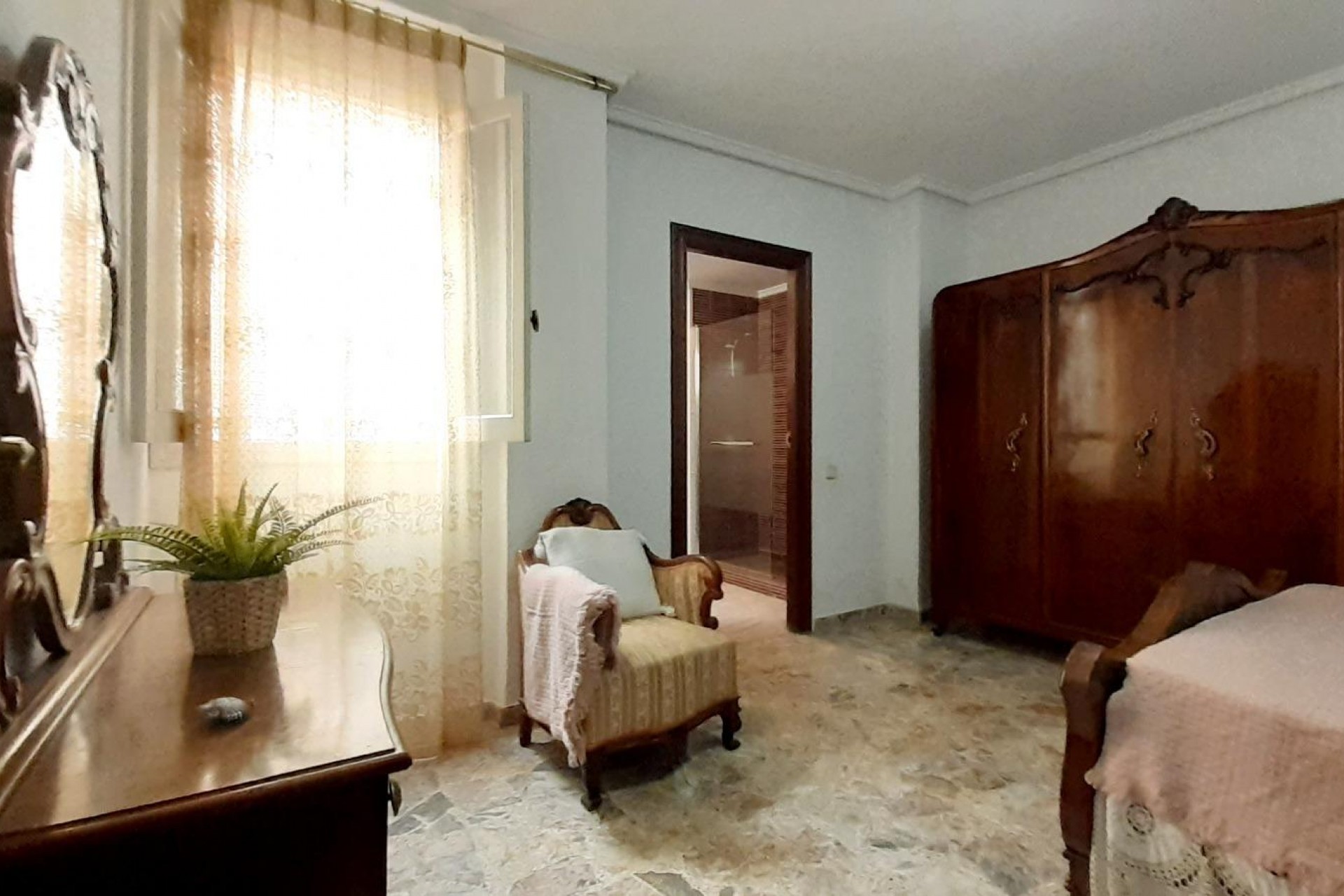 Resale - Apartment -
Torrevieja