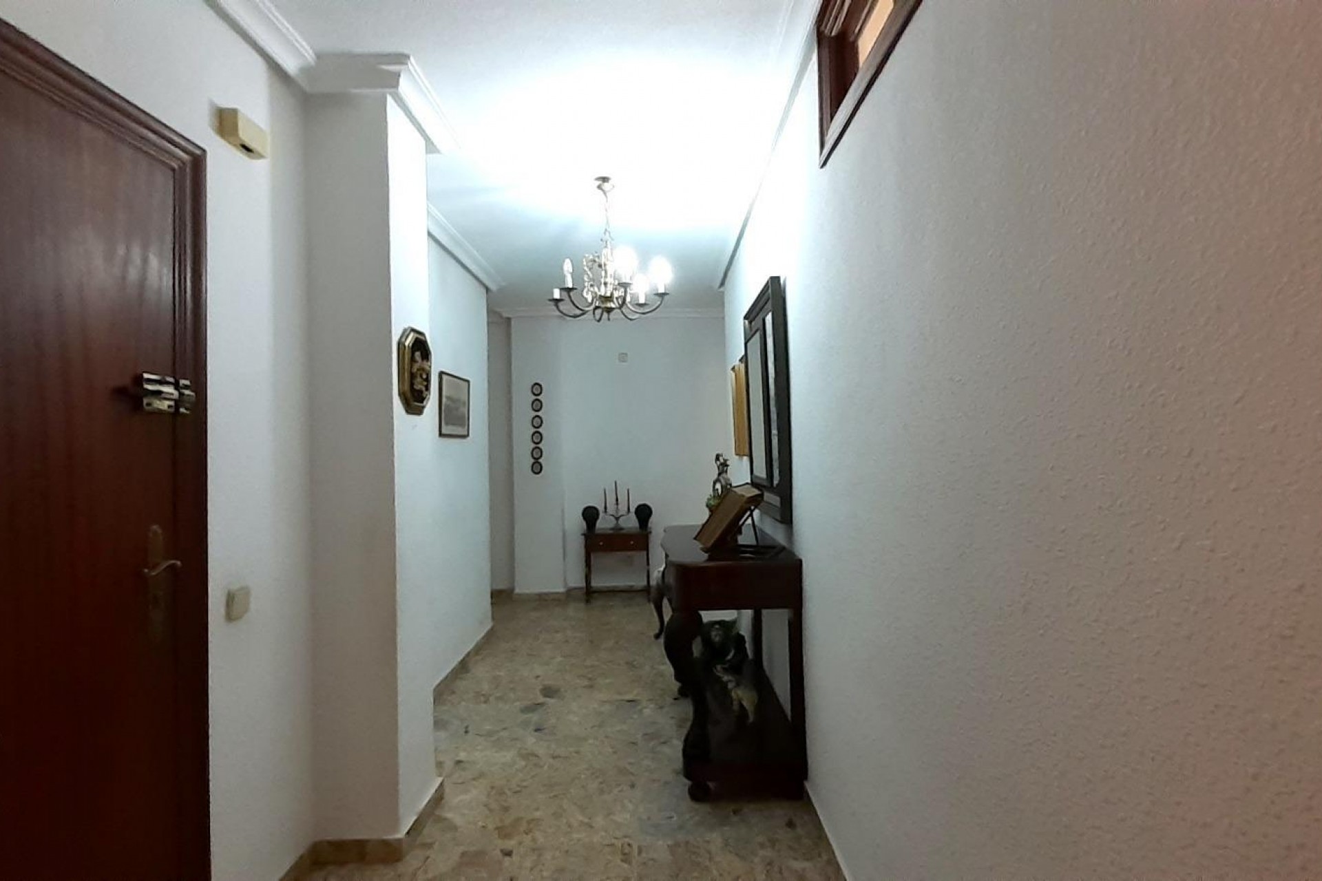 Resale - Apartment -
Torrevieja