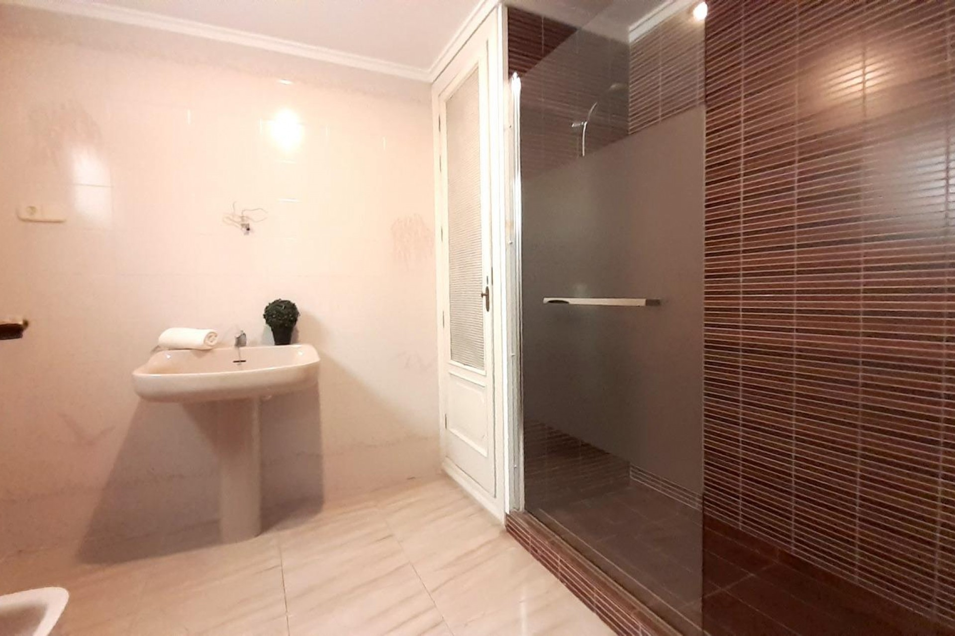Resale - Apartment -
Torrevieja