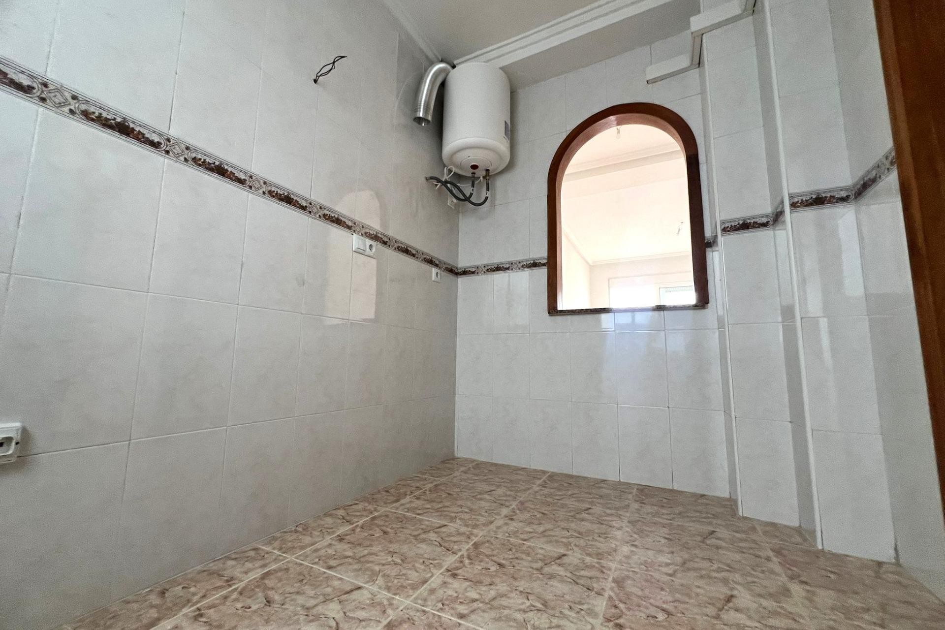 Resale - Apartment -
Torrevieja