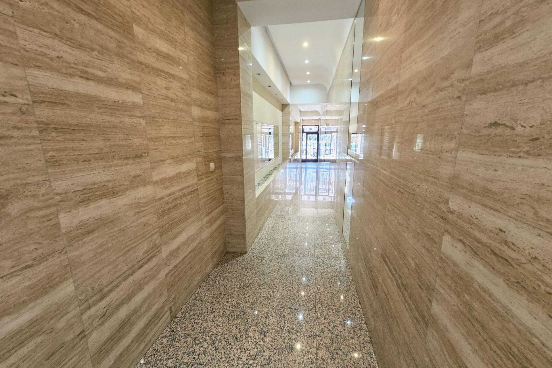 Resale - Apartment -
Torrevieja