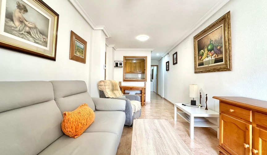 Resale - Apartment -
Torrevieja