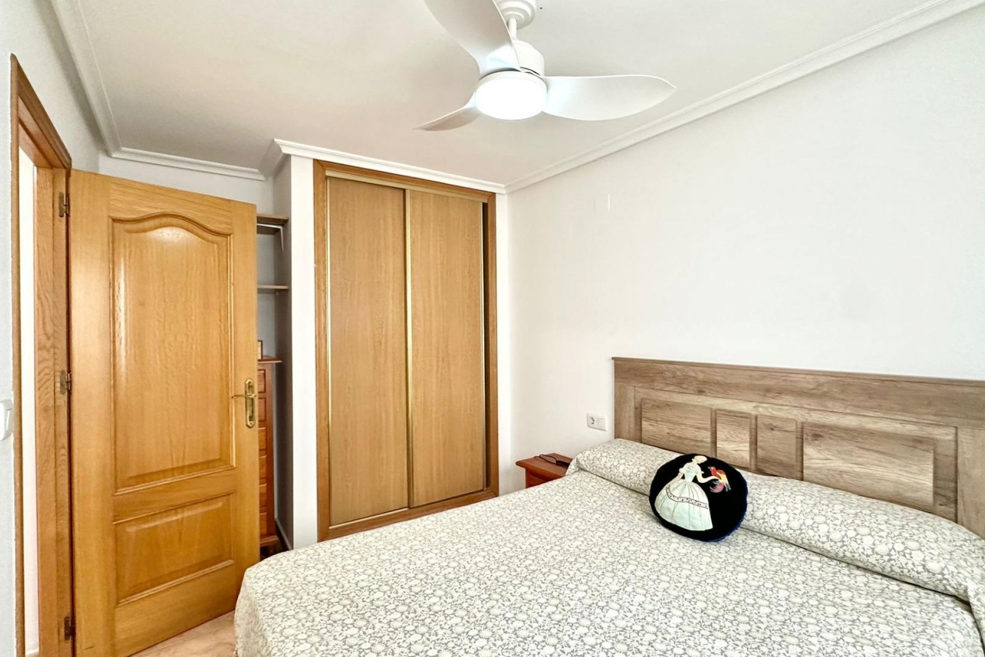 Resale - Apartment -
Torrevieja