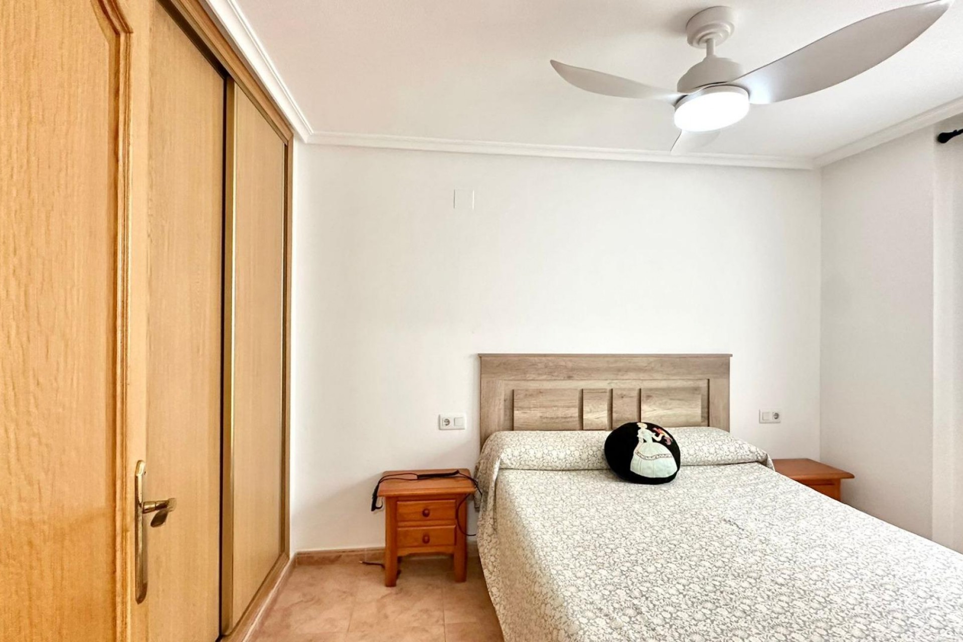 Resale - Apartment -
Torrevieja