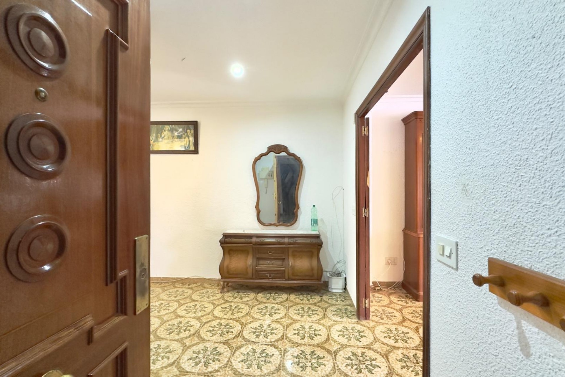 Resale - Apartment -
Torrevieja