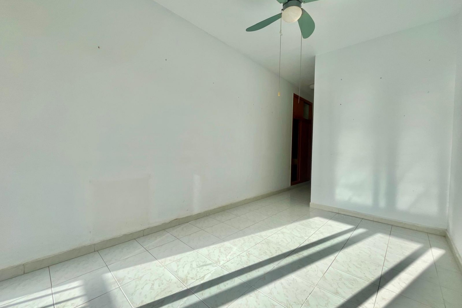 Resale - Apartment -
Torrevieja