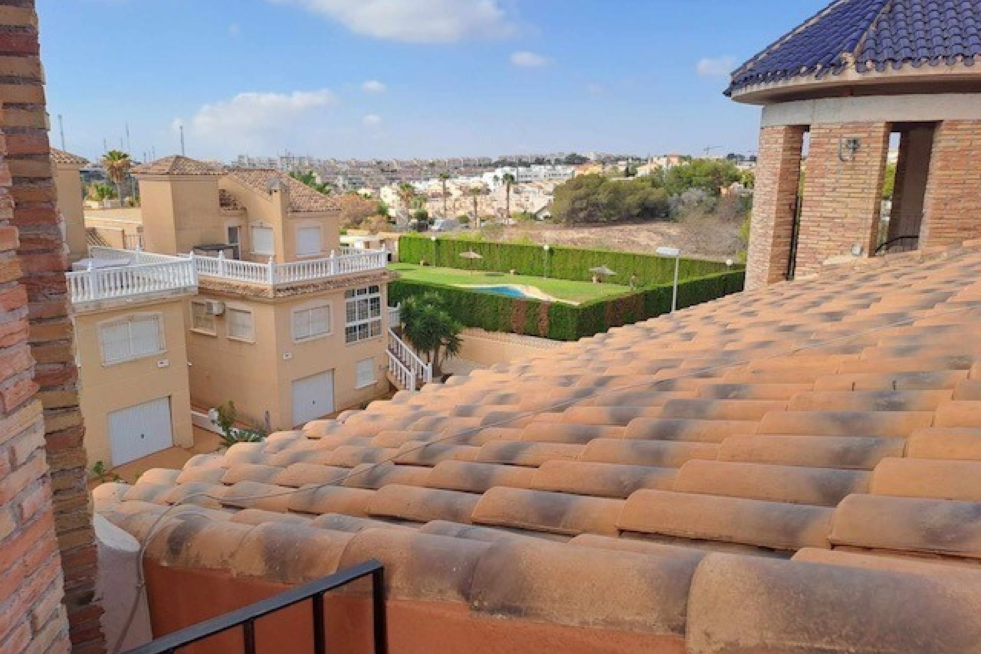 Resale - Apartment -
Villamartin - Costa Blanca