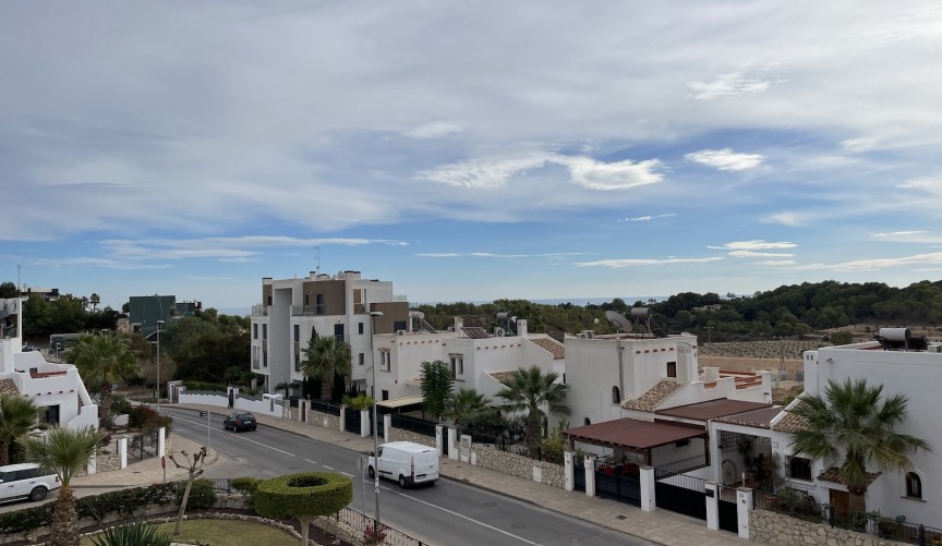 Resale - Apartment -
Villamartin - Costa Blanca