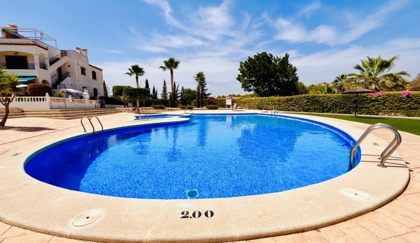 Resale - Apartment -
Villamartin - Costa Blanca
