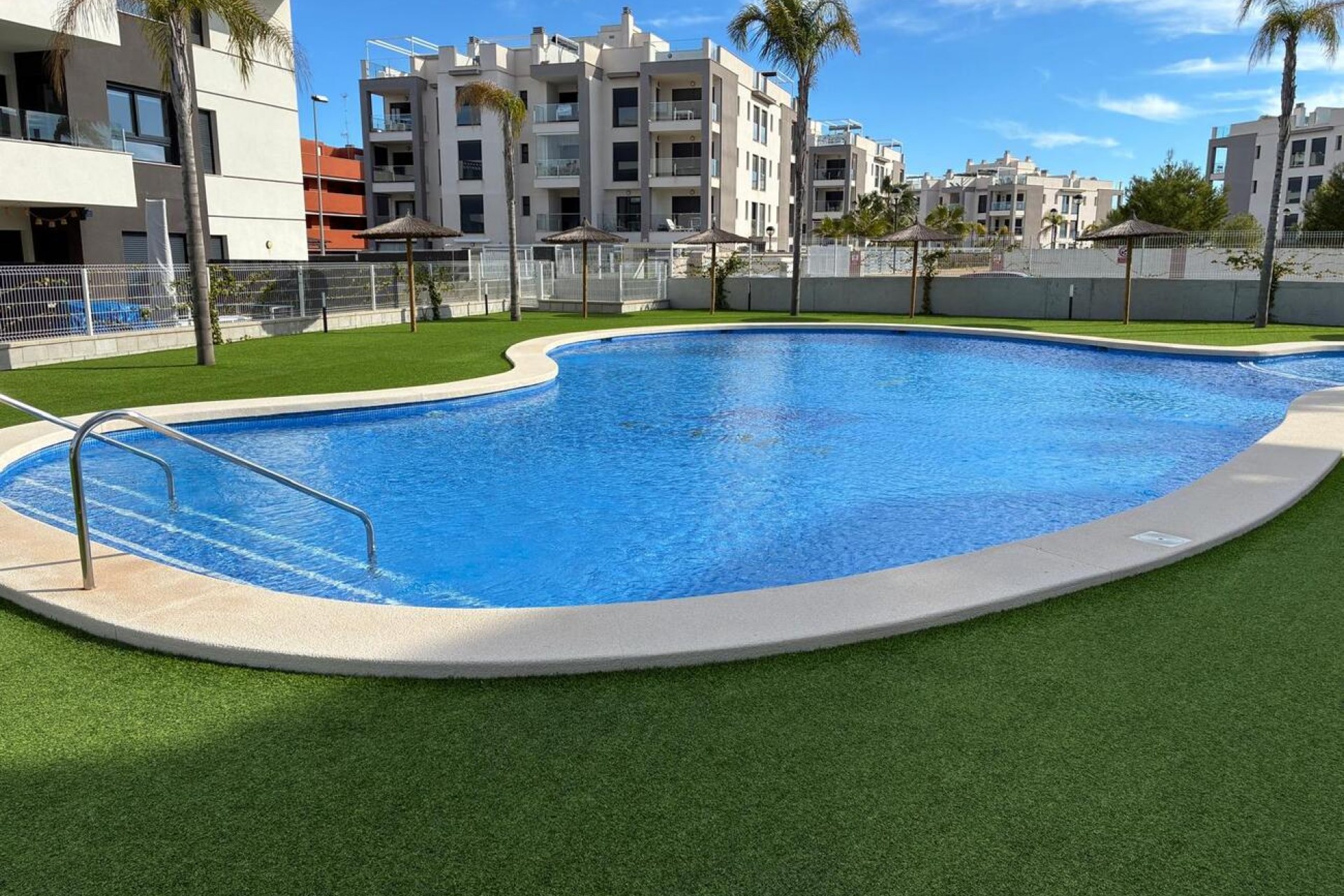 Resale - Apartment -
Villamartin - Costa Blanca