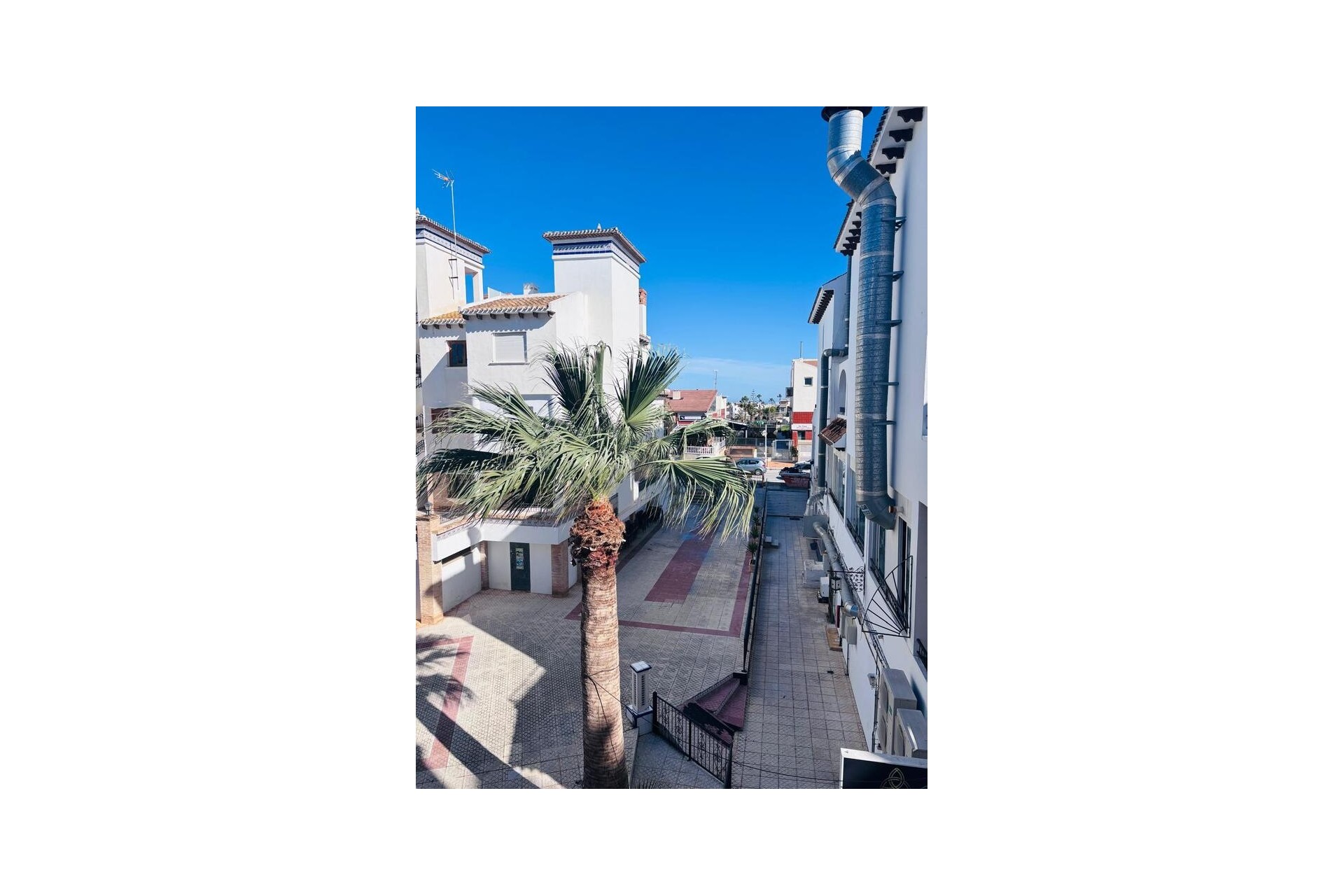 Resale - Apartment -
Villamartin - Costa Blanca