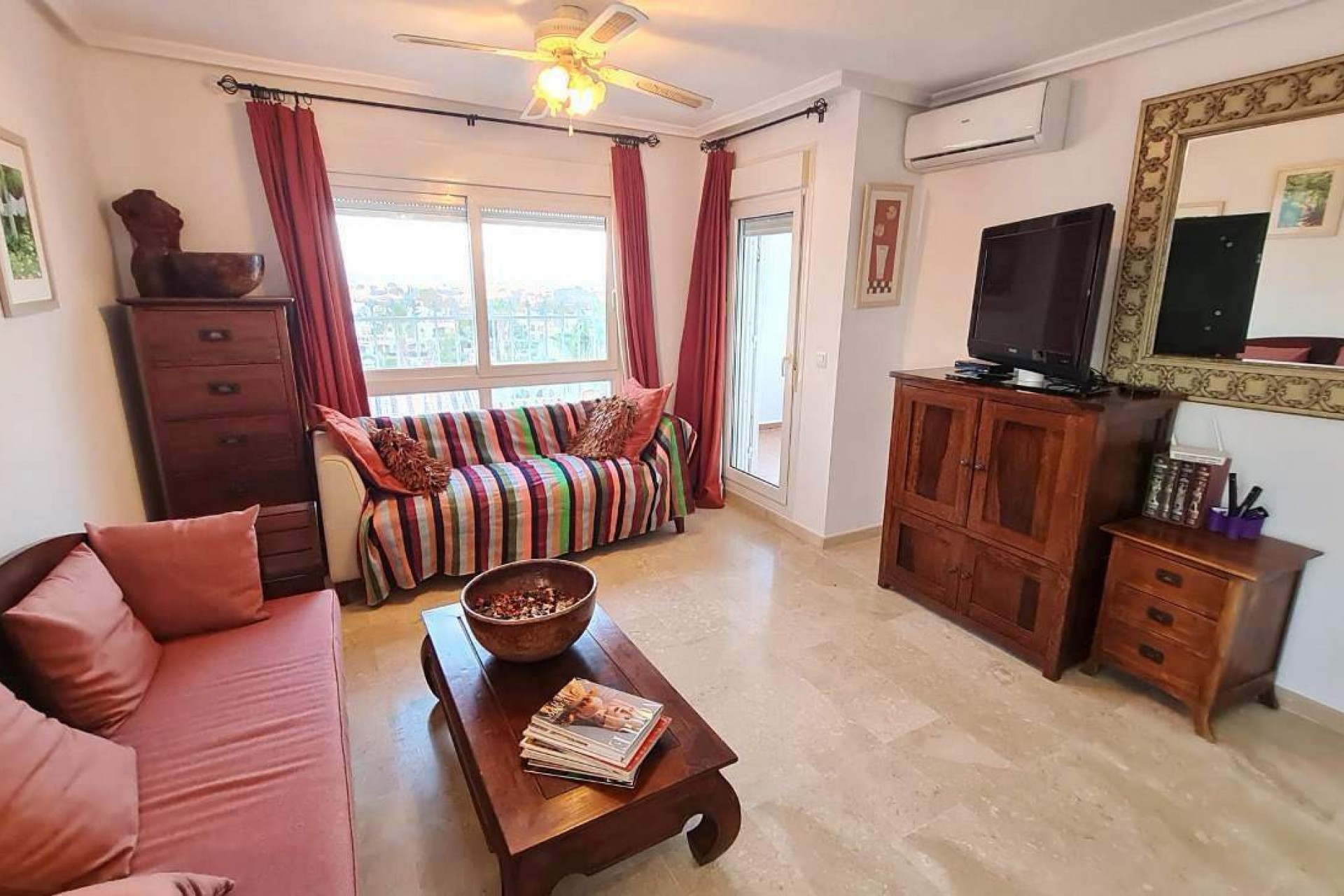 Resale - Apartment -
Villamartin - Costa Blanca